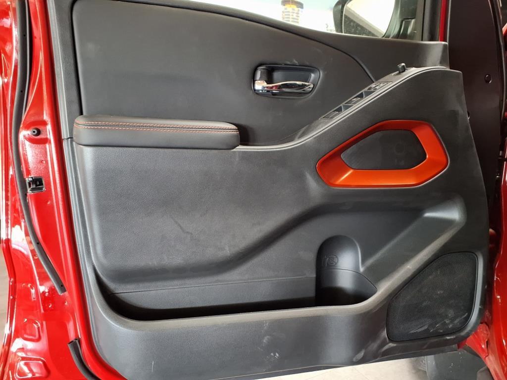 new 2025 Nissan Frontier car, priced at $36,806