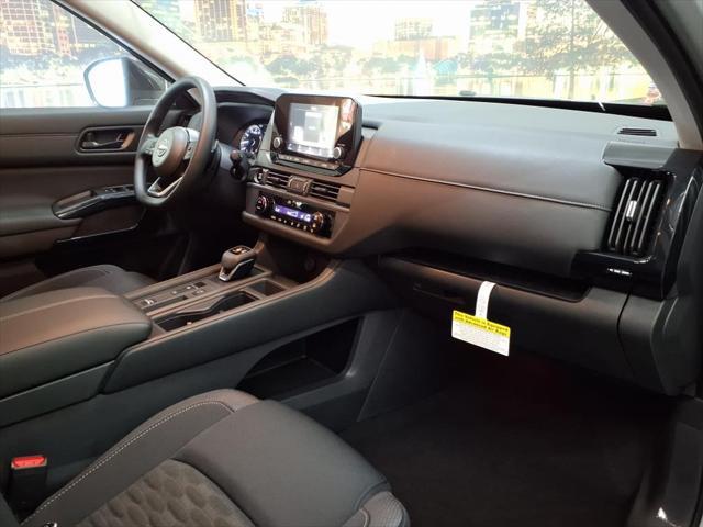 new 2025 Nissan Pathfinder car, priced at $36,300