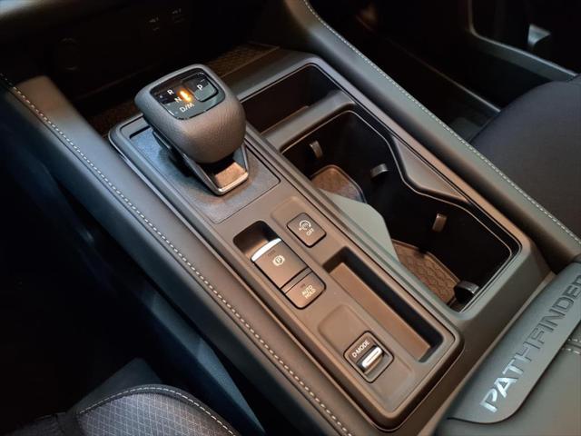 new 2025 Nissan Pathfinder car, priced at $36,300
