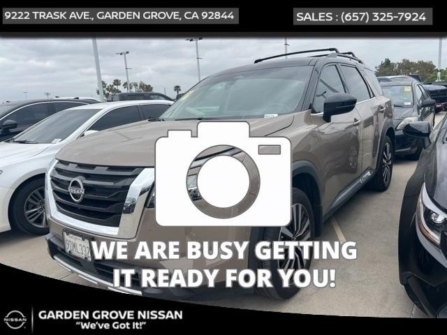 used 2023 Nissan Pathfinder car, priced at $34,999