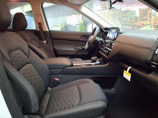new 2025 Nissan Pathfinder car, priced at $41,606
