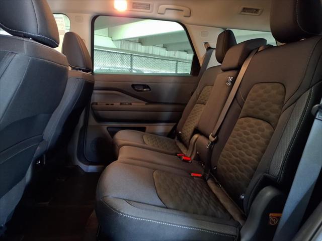 new 2025 Nissan Pathfinder car, priced at $41,606