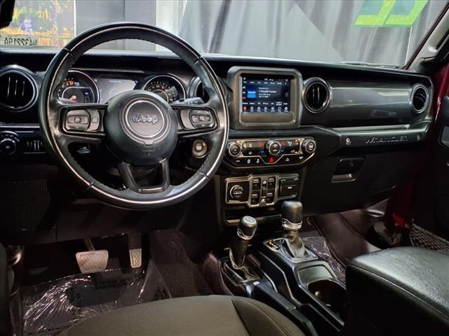 used 2022 Jeep Wrangler Unlimited car, priced at $33,998