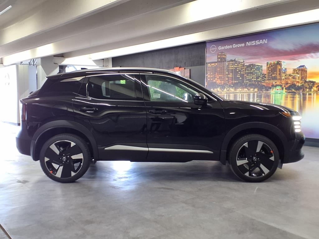 new 2025 Nissan Kicks car, priced at $27,355