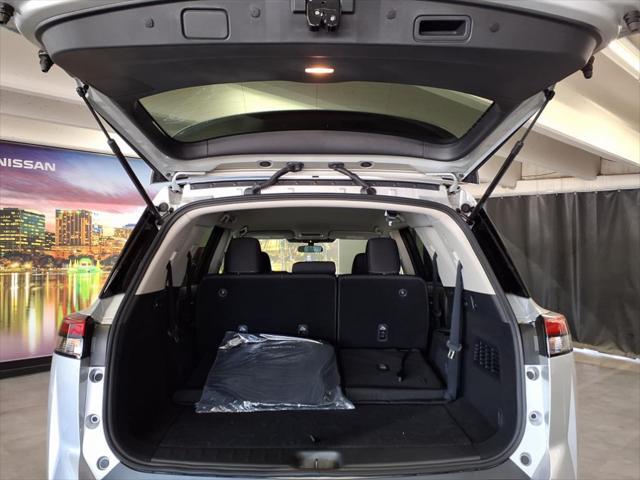 new 2025 Nissan Pathfinder car, priced at $36,221