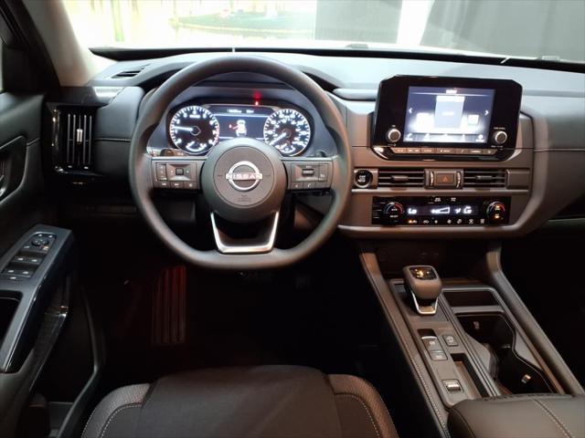 new 2025 Nissan Pathfinder car, priced at $36,221