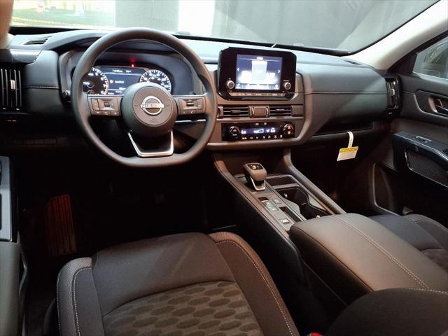 new 2025 Nissan Pathfinder car, priced at $36,221