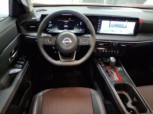 new 2025 Nissan Kicks car, priced at $28,156