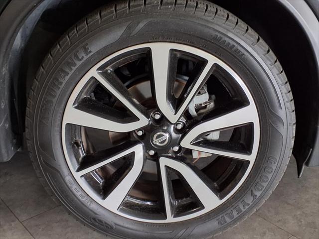 used 2020 Nissan Rogue car, priced at $13,995