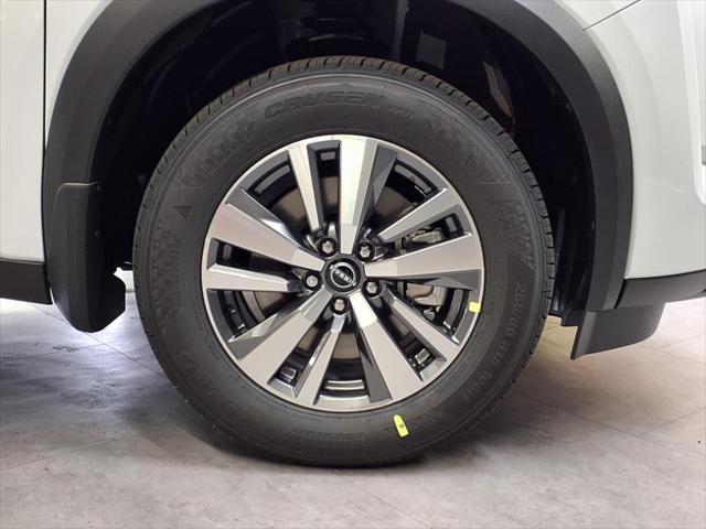 new 2025 Nissan Pathfinder car, priced at $41,643