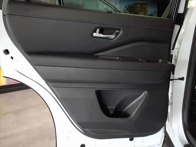 new 2025 Nissan Pathfinder car, priced at $41,643