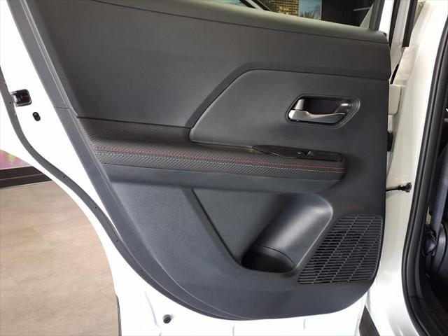 new 2025 Nissan Kicks car, priced at $27,926