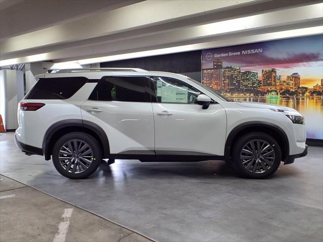 new 2025 Nissan Pathfinder car, priced at $44,652
