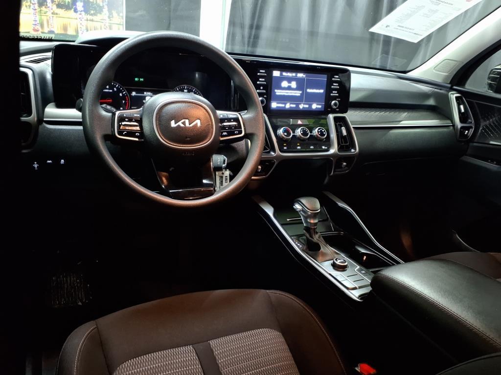 used 2023 Kia Sorento car, priced at $18,999