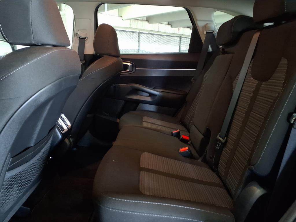 used 2023 Kia Sorento car, priced at $18,999