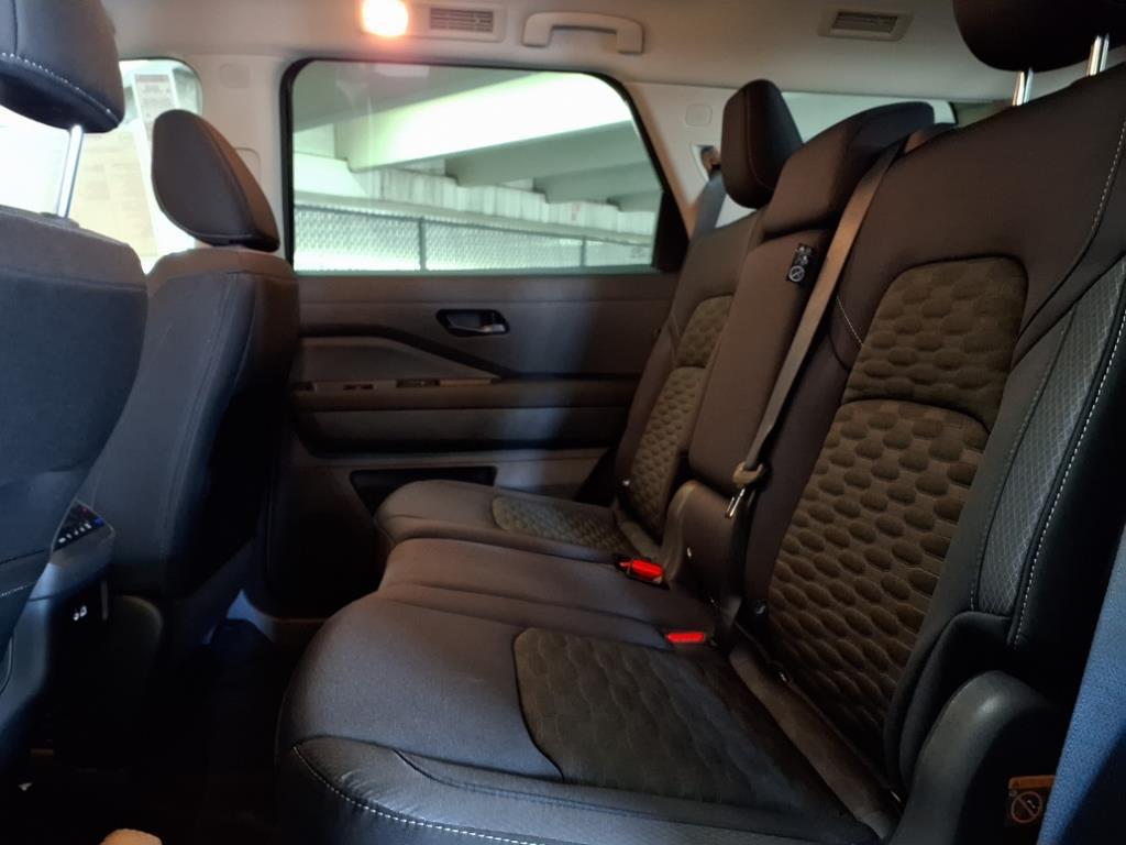 new 2025 Nissan Pathfinder car, priced at $34,669