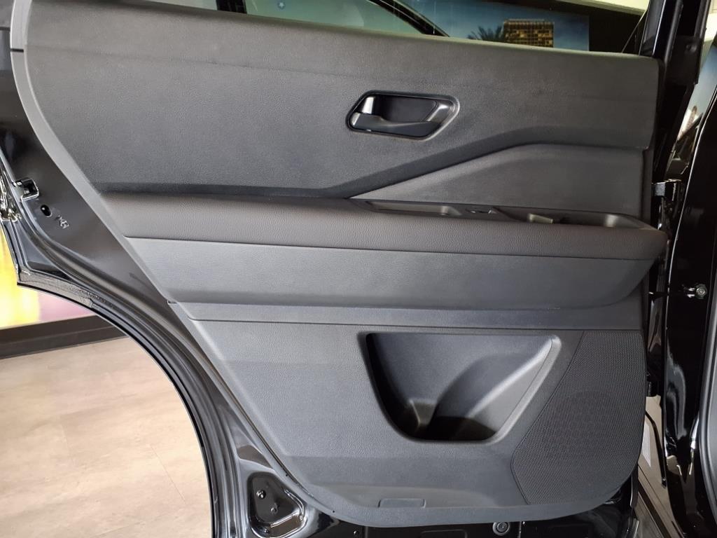 new 2025 Nissan Pathfinder car, priced at $34,669
