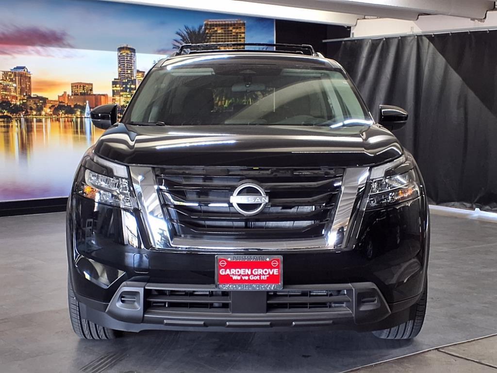 new 2025 Nissan Pathfinder car, priced at $34,669