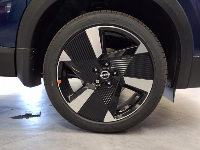 new 2025 Nissan Kicks car, priced at $28,471