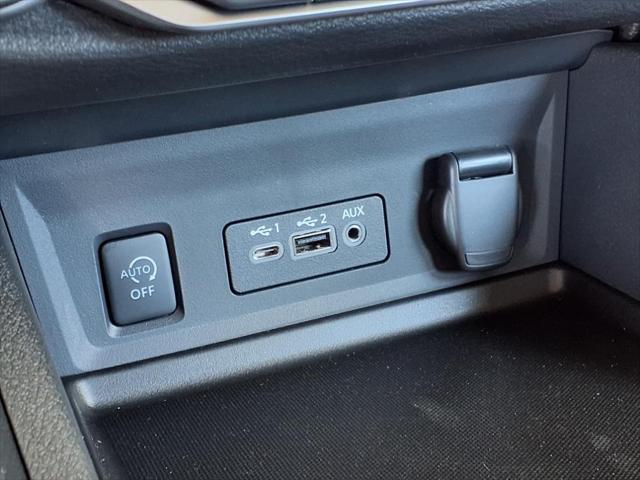 new 2025 Nissan Sentra car, priced at $23,422