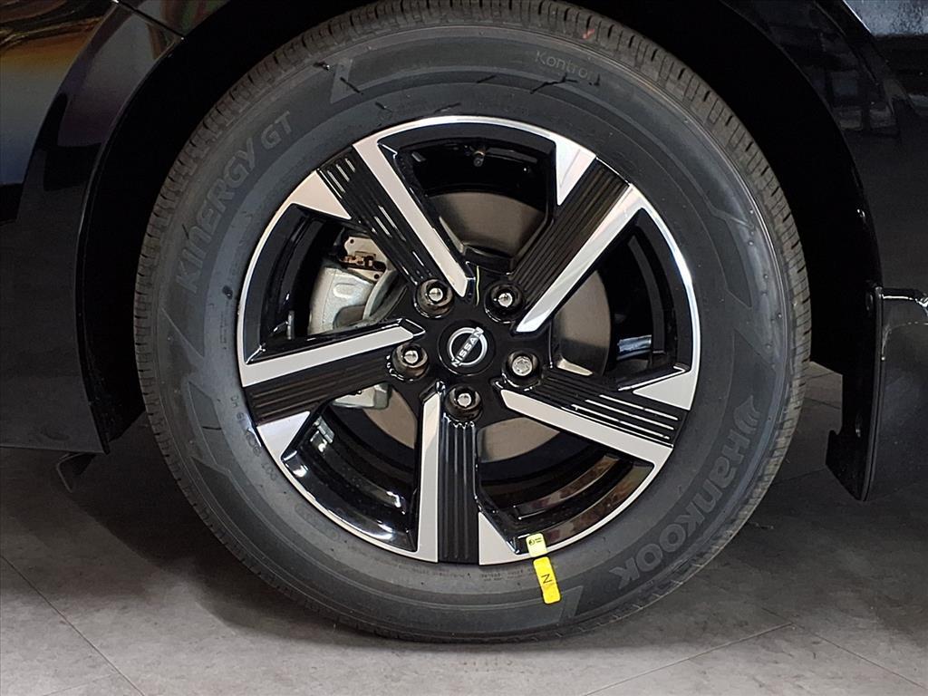 new 2025 Nissan Sentra car, priced at $22,717