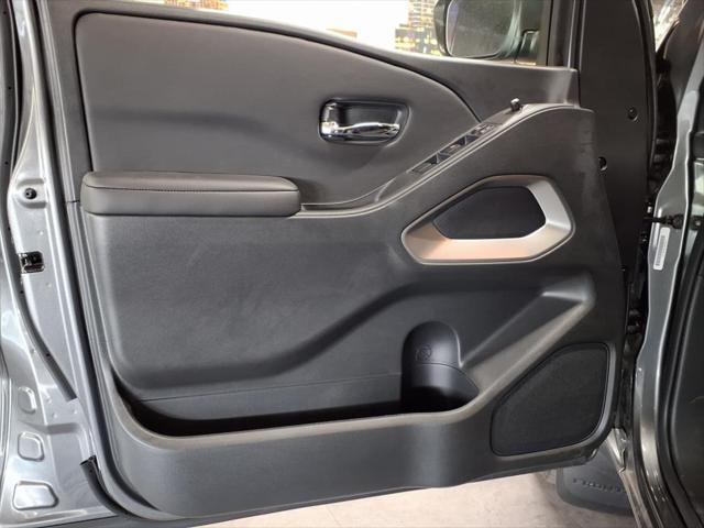 new 2025 Nissan Frontier car, priced at $34,780