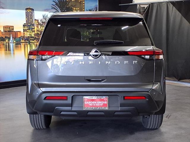 new 2025 Nissan Pathfinder car, priced at $36,300