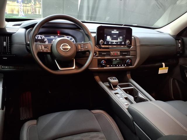 new 2025 Nissan Pathfinder car, priced at $36,300