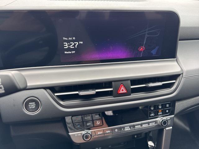 new 2025 Kia Seltos car, priced at $33,850