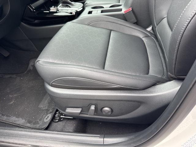 new 2025 Kia Seltos car, priced at $33,850