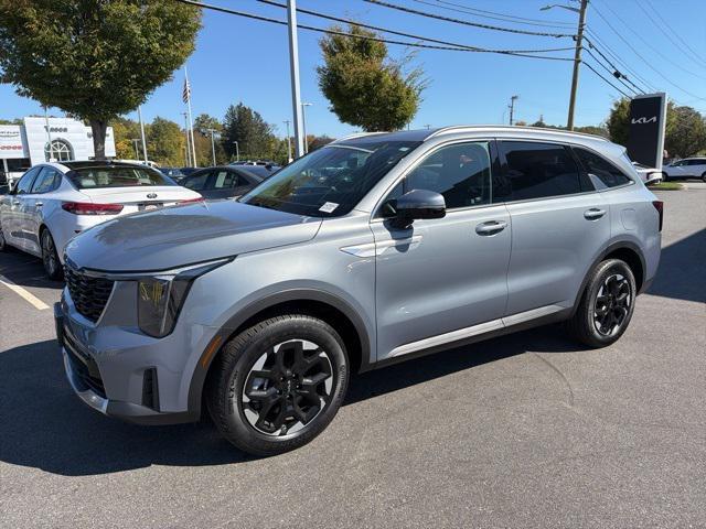 used 2025 Kia Sorento car, priced at $31,900