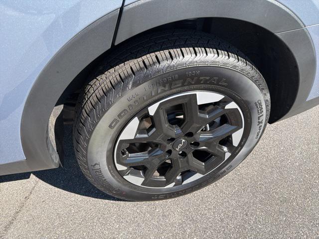 used 2025 Kia Sorento car, priced at $31,900