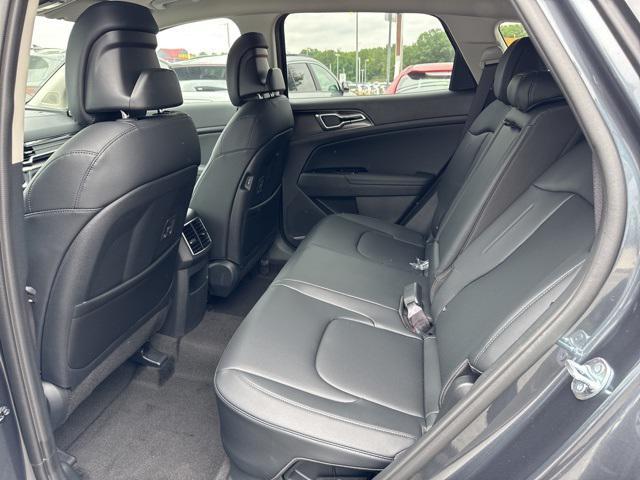 new 2025 Kia Sportage Hybrid car, priced at $34,905