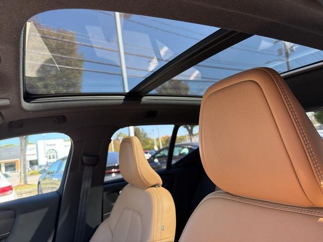 used 2019 Volvo XC40 car, priced at $17,900