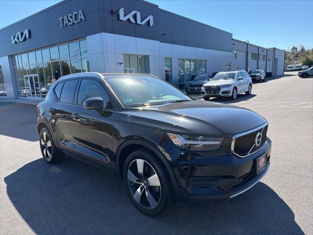used 2019 Volvo XC40 car, priced at $17,900