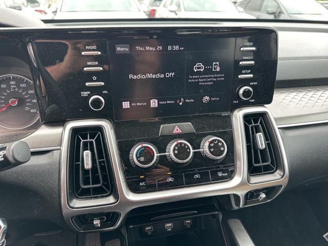 used 2022 Kia Sorento car, priced at $26,998