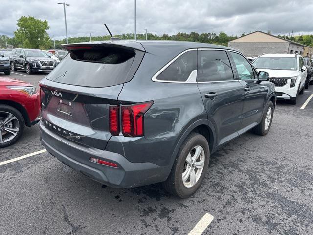 used 2022 Kia Sorento car, priced at $26,998