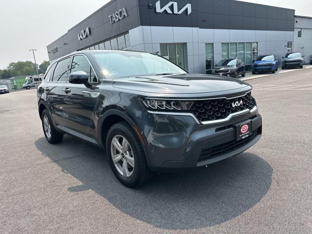 used 2022 Kia Sorento car, priced at $25,000