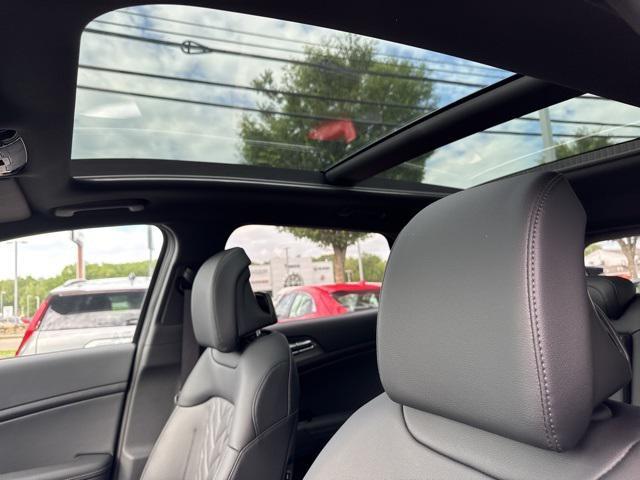new 2025 Kia Sportage car, priced at $46,090