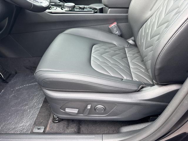 new 2025 Kia Sportage car, priced at $46,090