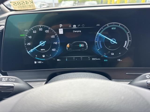 new 2025 Kia Sportage car, priced at $46,090