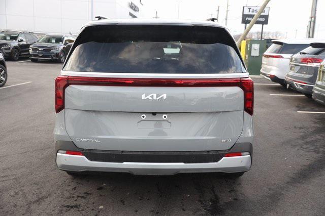 new 2025 Kia Carnival car, priced at $45,230