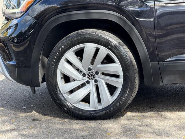 used 2022 Volkswagen Atlas Cross Sport car, priced at $25,900