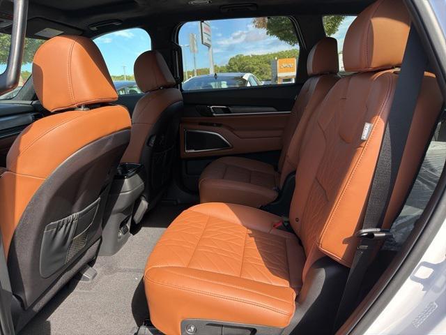 new 2025 Kia Telluride car, priced at $55,640