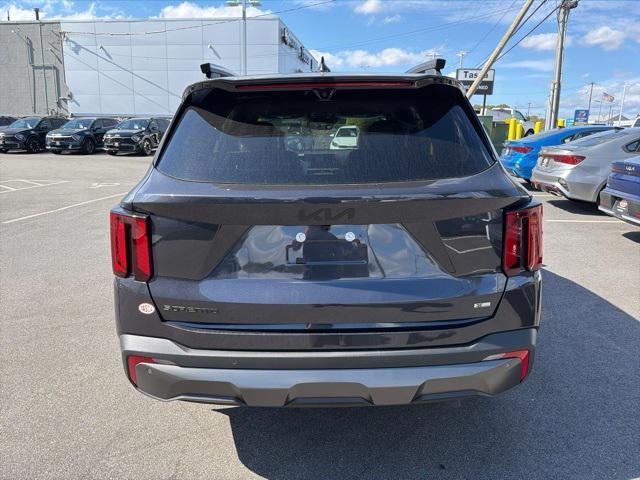 new 2025 Kia Sorento car, priced at $48,655
