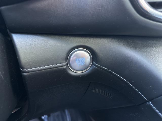 used 2022 Hyundai Santa Fe car, priced at $23,900