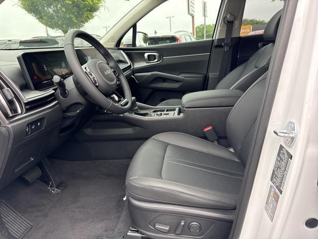 new 2025 Kia Sorento car, priced at $43,375