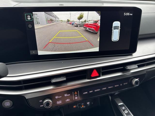 new 2025 Kia Sorento car, priced at $43,375