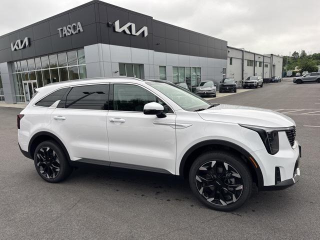 new 2025 Kia Sorento car, priced at $43,375