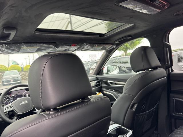 new 2025 Kia Telluride car, priced at $54,950
